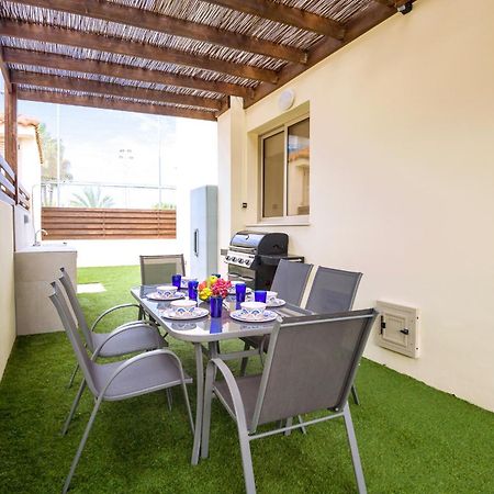 Villa Oasis Pernera Экстерьер фото