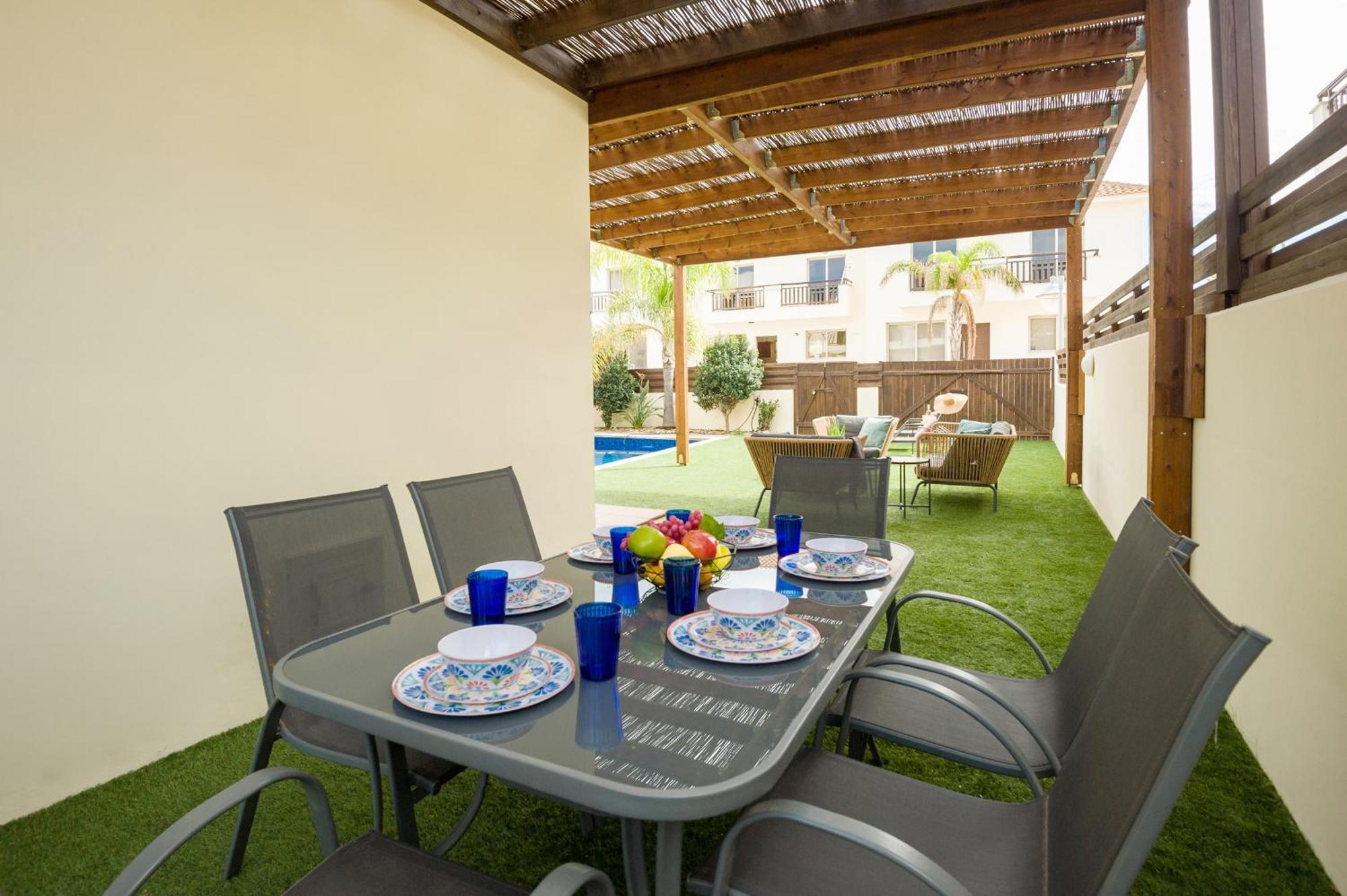 Villa Oasis Pernera Экстерьер фото