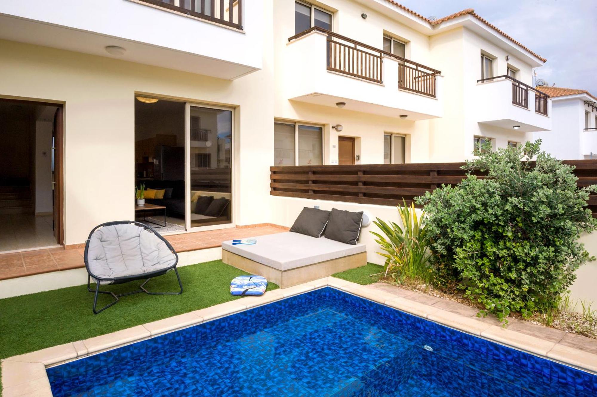 Villa Oasis Pernera Экстерьер фото