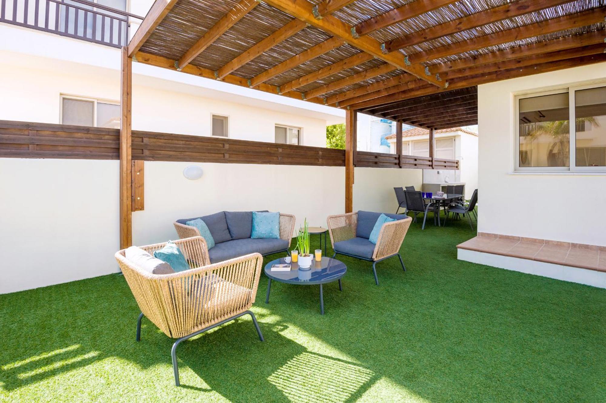 Villa Oasis Pernera Экстерьер фото